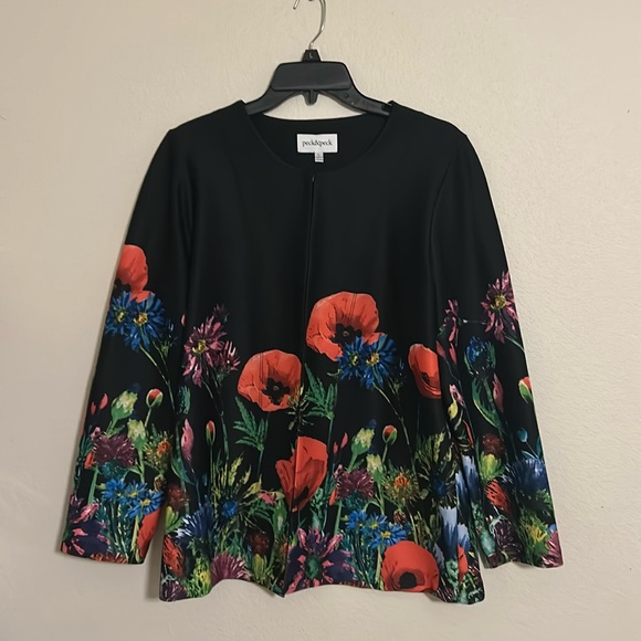 Peck & Peck Jackets & Blazers - Gorgeous red poppy flower jacket